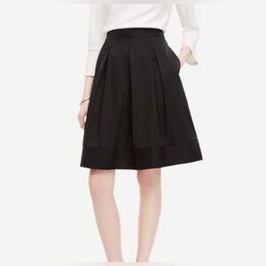 Ann Taylor Black Pleated Poplin Skirt. New with tags. Perfect condition Size2
